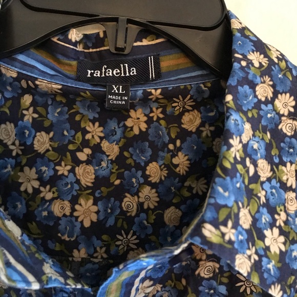 Button down long sleeve shirt - Picture 2 of 4